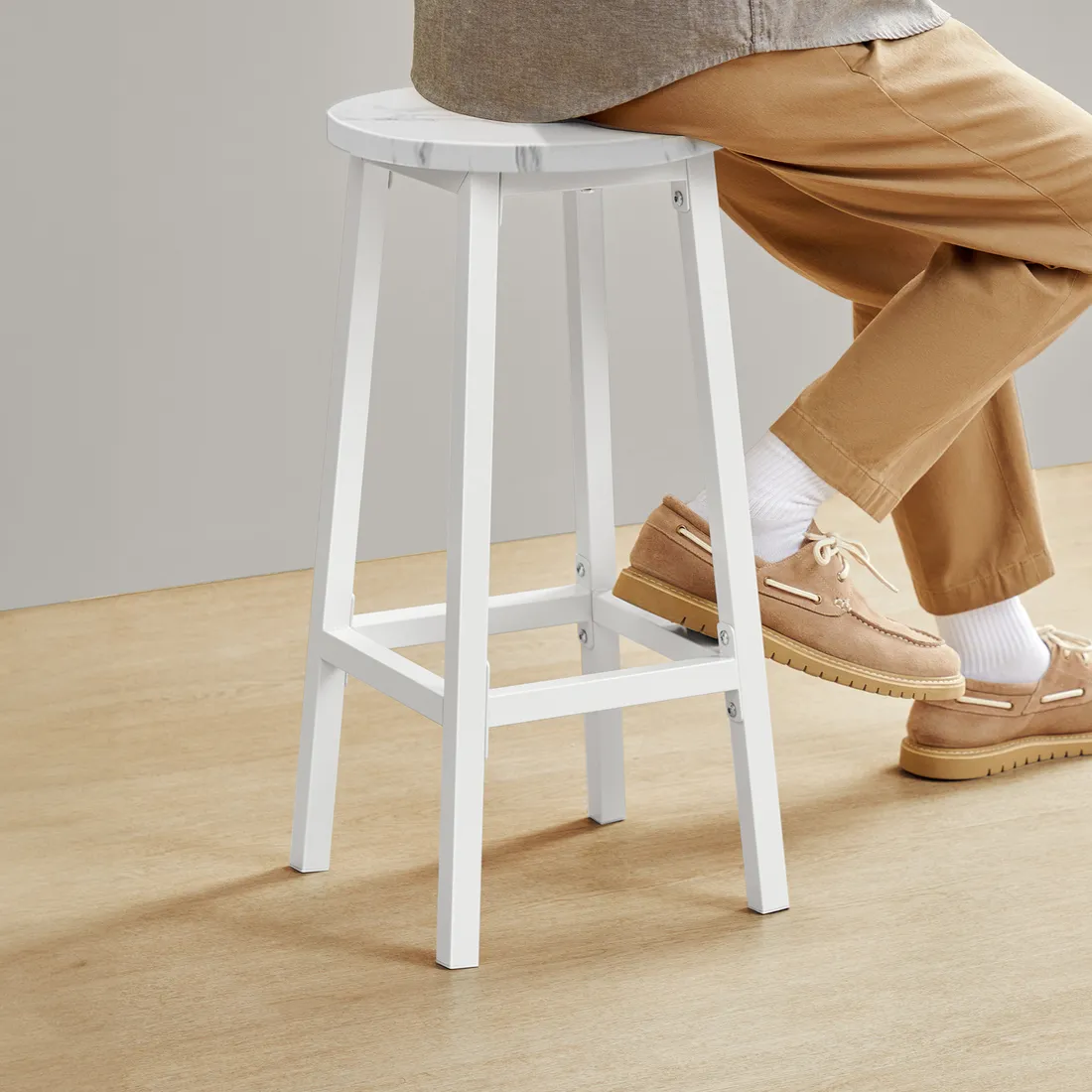 taboret-barowy-marmur-nogi-biale