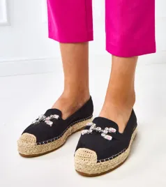 czarne-espadryle-zdobione-kamieniami-marlein