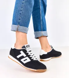czarne-sneakersy-sportowe-z-bialymi-elementami-ainslie