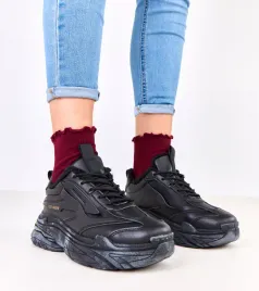 czarne-sneakersy-ocieplane-futerkiem-steves