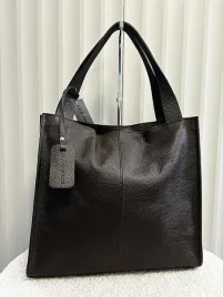 laura-biaggi-skorzana-torba-shopper-czekoladowa-z-przeszyciem
