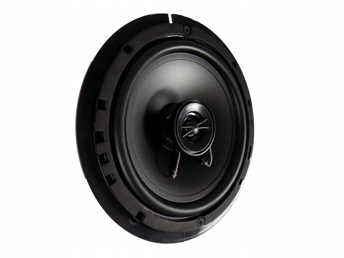 glosniki-vw-passat-b5-b6-b7-scirocco-eos-300-watt