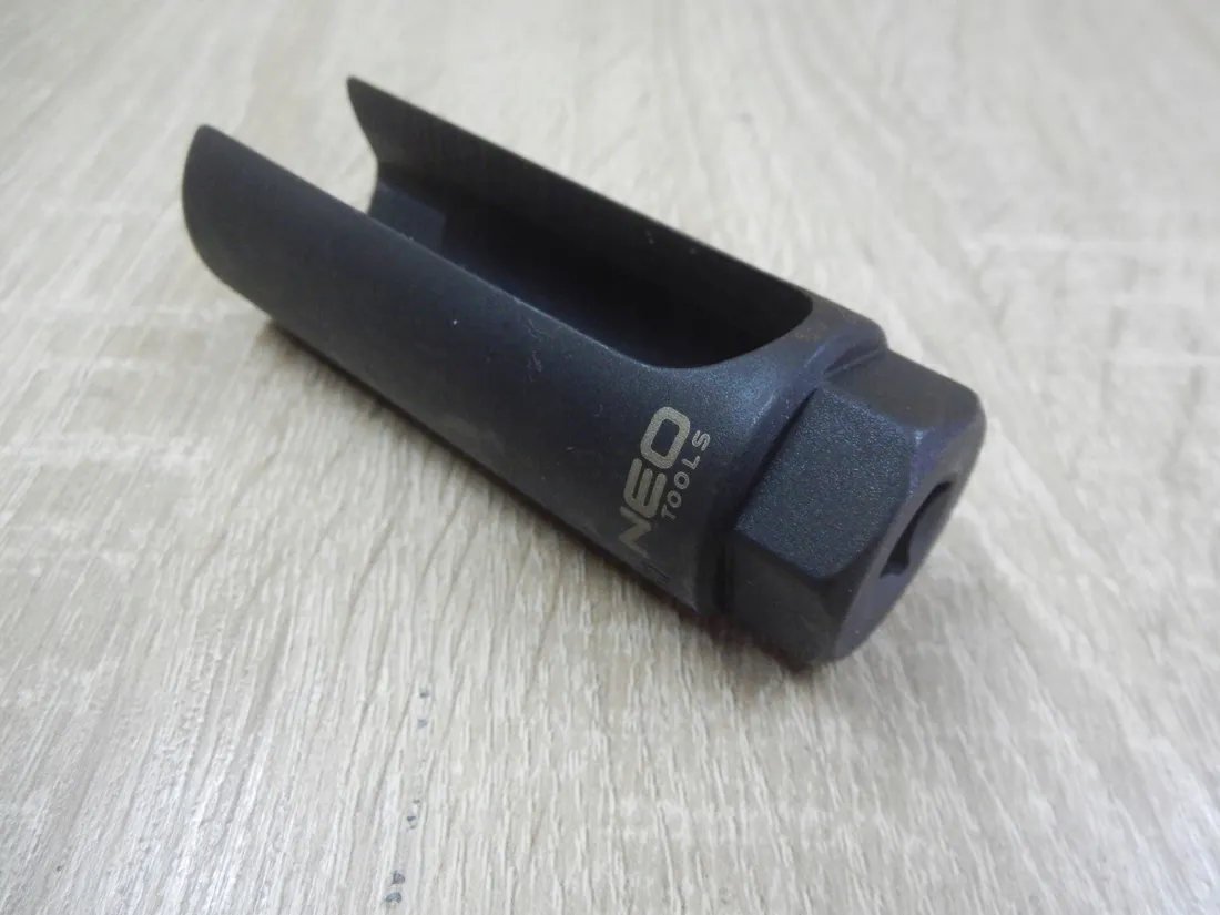 klucz-nasadka-do-sond-lambda-22mm-3-8-stal-crv-neo