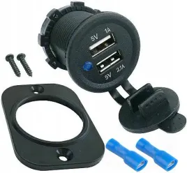 ladowarka-samochodowa-montazowa-12v-24v-2xusb-31a