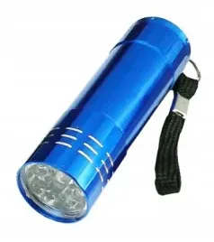 latarka-9-led-lekka-aluminiowa-super-jasne-swiatlo