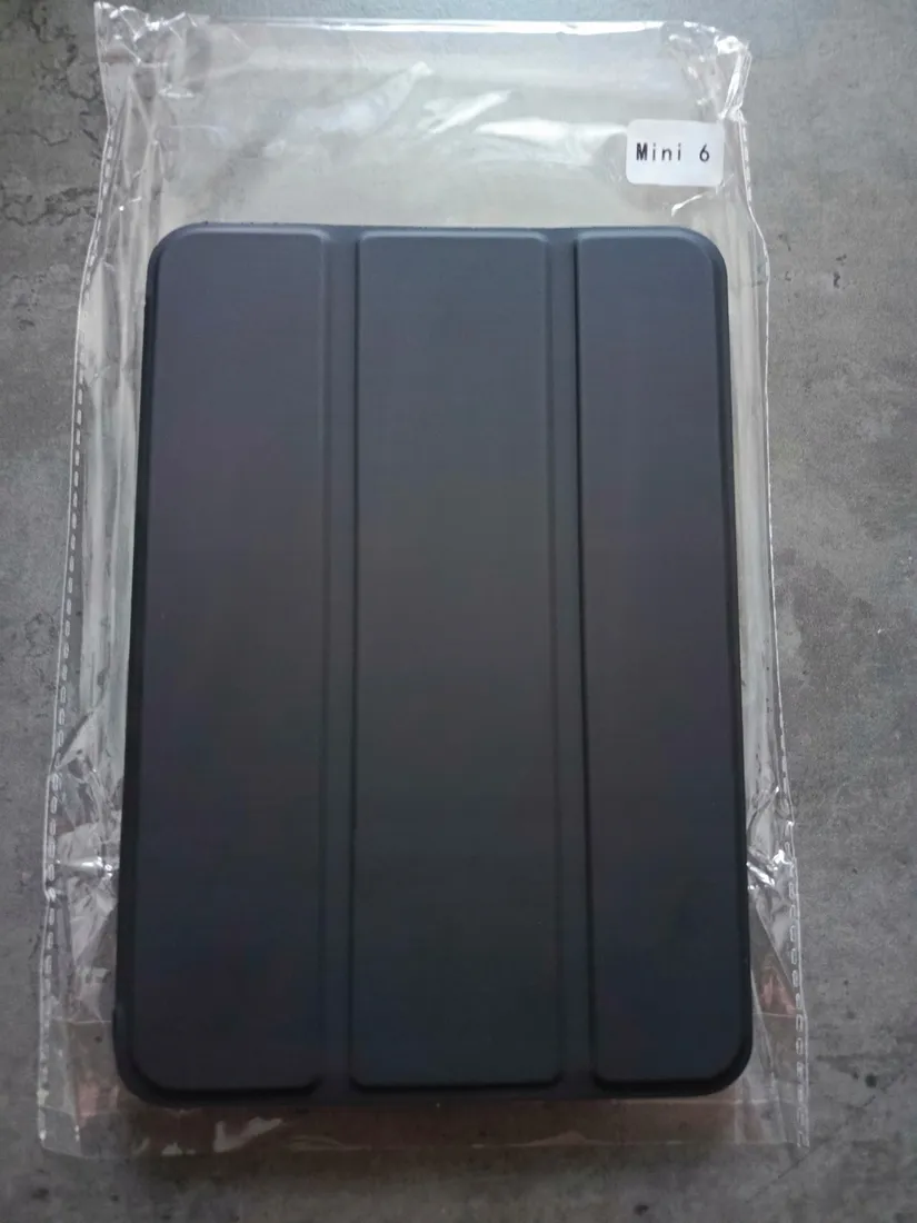 etui-na-tablet-ipad-mini-6-stan-nowy