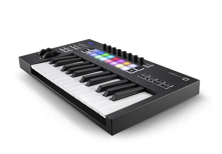 novation-launchkey-25-mk3