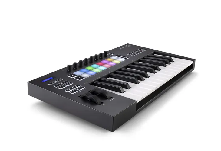 novation-launchkey-25-mk3