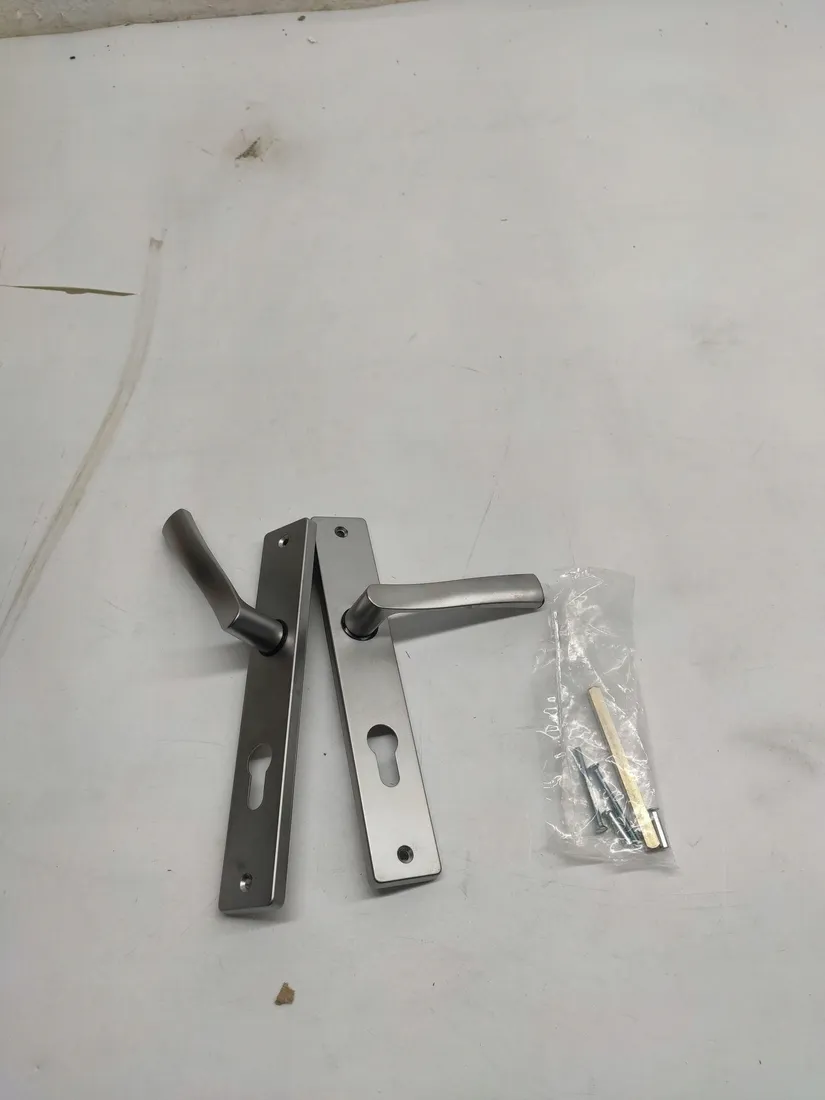 vachette-206336-klamka-do-drzwi