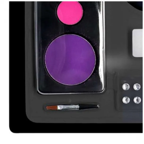 make-up-party-puder-uv-boland