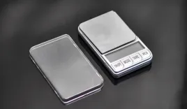 waga-jubilerska-precyzyjna-cyfrowa-500g-duzy-lcd