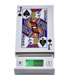 waga-jubilerska-elektroniczna-lcd-ukryta-karty-talia-precyzyjna-001g-600g