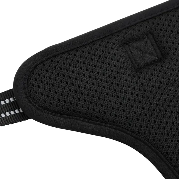 szelki-dla-psa-regulowane-czarne-m-cechy-dodatkowe-elementy-odblaskowe