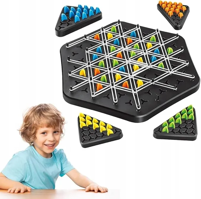 triggle-board-game-chain-triangle-chess-game-desktop-interactive-game-3d
