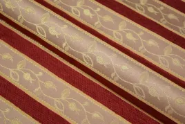tkanina-obiciowa-lira-bordo