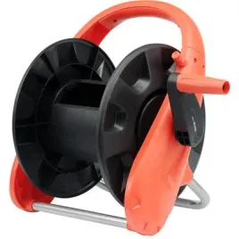 stojak-do-weza-ogrodowego-zwijacz-1-2-50m-yato