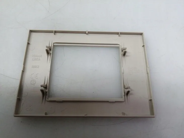 vimar-30653-01-ramka-kod-producenta-3065301