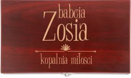 grawerowany-zestaw-do-wina-prezent-personalizowany-na-dzien-babci