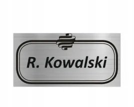 elegancka-tabliczka-nierdzewna-grawer-z-twoim-nazwiskiem-na-drzwi-domu
