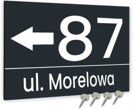 numer-domu-ze-strzalka-tablica-aluminiowa-adresowa