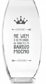 wazon-z-grawer-prezent-na-dzien-kobiet-dla-niej