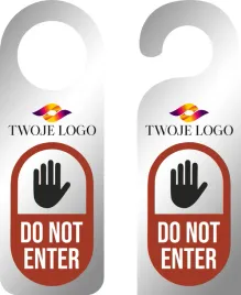 zawieszka-na-drzwi-hotelowa-srebrna-z-nadrukiem-logo-donot-enter