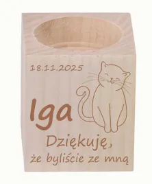 grawerowany-swiecznik-drewniany-podziekowania-na-urodziny-dziecka-imie