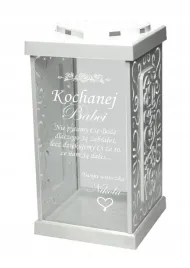 bialy-znicz-grawer-kapliczka-personalizowany-twoj-napis-dedykacja-dla-babci