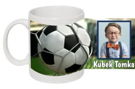 foto-kubek-pilkarza-kubki-z-zdjeciem-pilka-imie