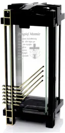 nowoczesny-znicz-czarny-z-personalizowanym-grawerem-z-napisem-da-mamy