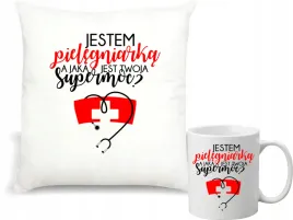 zestaw-poduszka-kubek-z-nadrukiem-tekstem-dla-pielegniarki-na-prezent