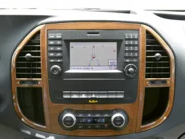 mercedes-vito-w111-w447-okleiny-dekory-kokpitu-panel-deska-dekoracja-alu