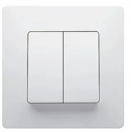 niloe-step-wlacznik-swiecznikowy-bialy-legrand-bialy-396606