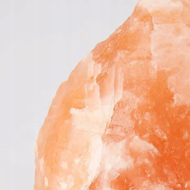 lampa-solna-5-7-kg-lampka-nocna-sol-himalajska-jonizator-z-soli-na-biurko-dlugosc-wysokosc-28-cm