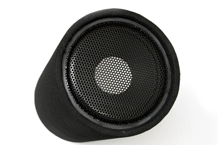 tuba-basowa-aktywna-800-w-subwoofer-kable-model-vk-1201