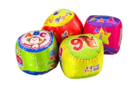 dla-dzieci-kolorowe-pileczki-z-grzechotka