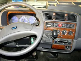 fiat-ducato-94-01-camper-dekoracja-kokpitu-okleiny-drzewo-panel-deska-alu