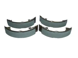 maxgear-szczeki-hamulcowe-toyota-hi-lux-05-