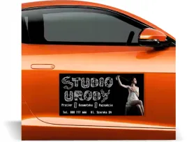 magnes-na-samochod-reklama-magnetyczna-60x30-studio-urody-projekt-gratis