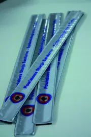 opaski-reklamowe-z-nadrukiem-z-logo-opaski-na-reke-odblaski-25-szt