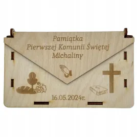 drewniane-pudelko-koperta-pamiatka-i-komunii-swietej