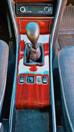 mercedes-w124-dekory-deska-panel-konsola-folia-3d-okleiny-dekoracja-alu