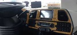 ford-f-max-dekory-okleiny-kokpitu-folia-drzewo-carbon-panel-deska-konsola