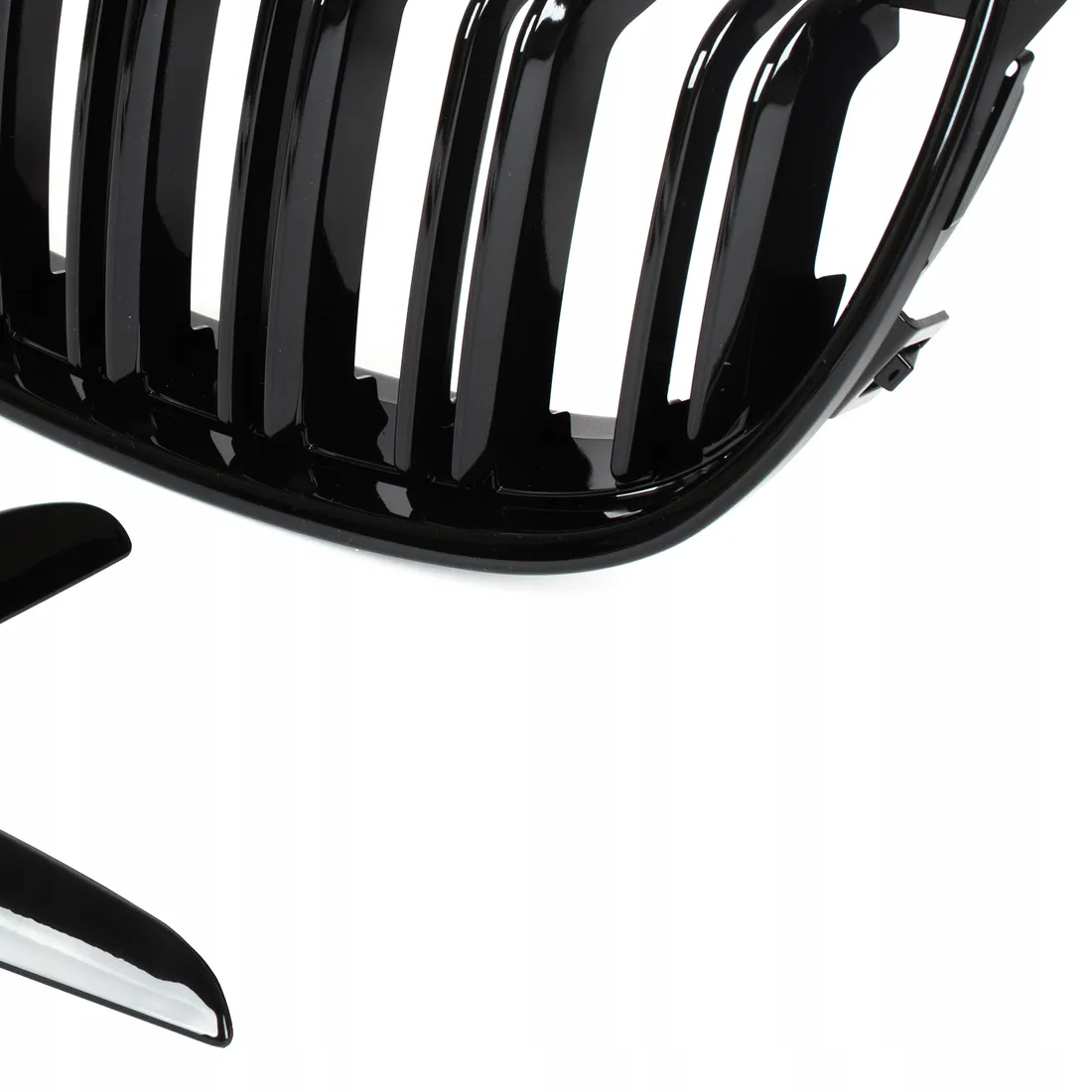atrapa-grill-kratka-nerki-do-bmw-3-e90-e91-2004-2009-producent-czesci-m-modecar