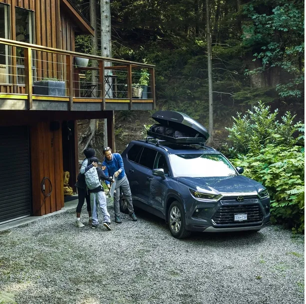 box-bagaznik-dachowy-thule-force-3-black-m-400l-wysokosc-produktu-44-cm