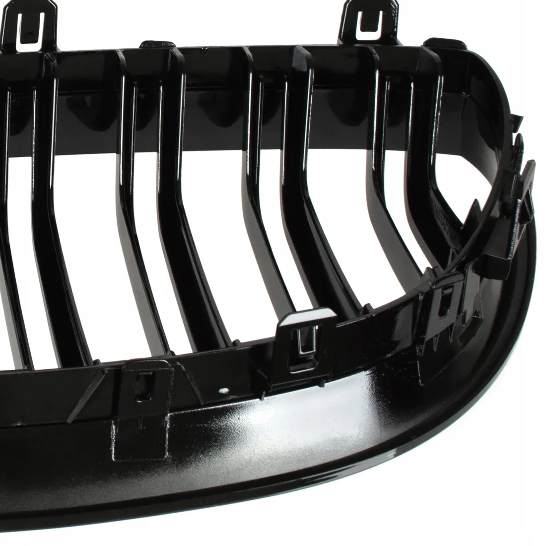 atrapa-nerki-grill-kratka-do-bmw-5-e60-e61-m5-style-producent-czesci-dlaauta