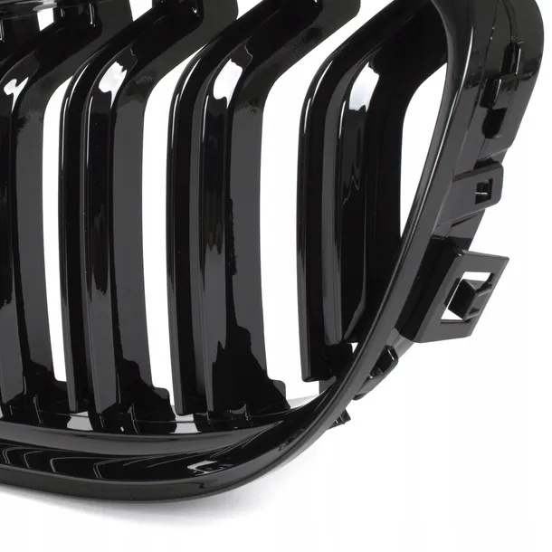 dlaauta-da-21148-a-glossy-atrapa-grill-nerki-strona-zabudowy-przod