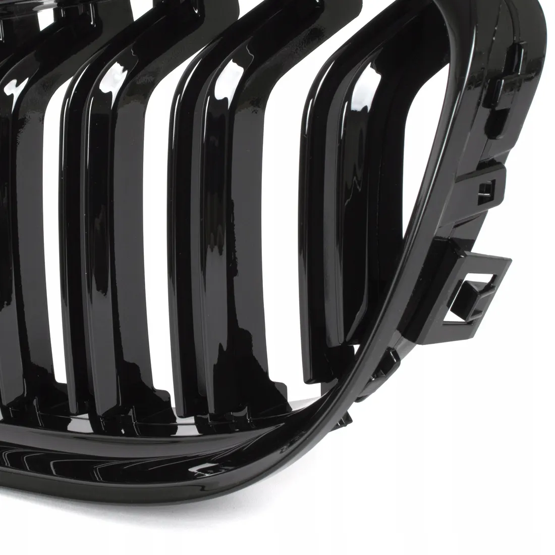 dlaauta-da-21148-a-glossy-atrapa-grill-nerki-producent-czesci-dlaauta