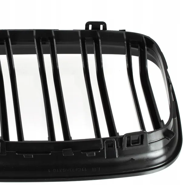 dlaauta-da-21148-a-glossy-atrapa-grill-nerki-producent-czesci-dlaauta-waga-z-opakowaniem-0-84-kg