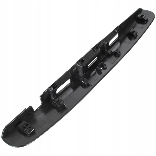 m-modecar-da-24629-listwa-tylnej-klapy-typ-samochodu-4x4-suv